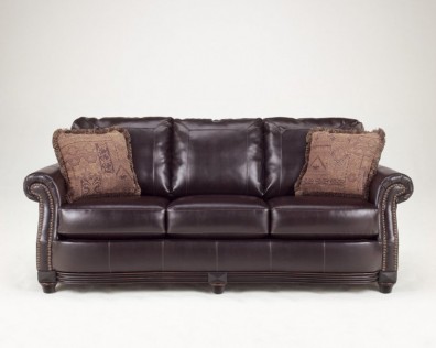 Ashley Collinsworth Place DuraBlend Burgundy 56900-38. Тройной кожаный диван Ashley Collinsworth Place DuraBlend Burgundy.
