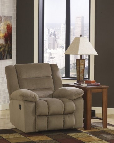 Ashley Ekron Cocoa 96005-25. Кресло с реклайнером Ashley Ekron Cocoa.
