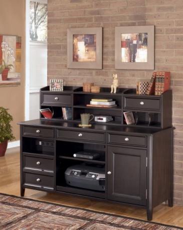 Ashley Carlyle H371-46-48. Стол компьютерный Ashley Carlyle.