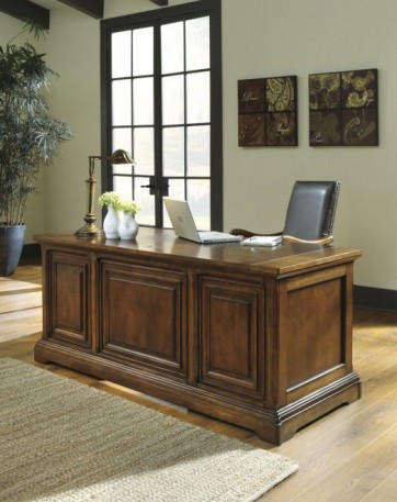 Ashley Gaylon H704-27. Стол компьютерный Ashley Gaylon.