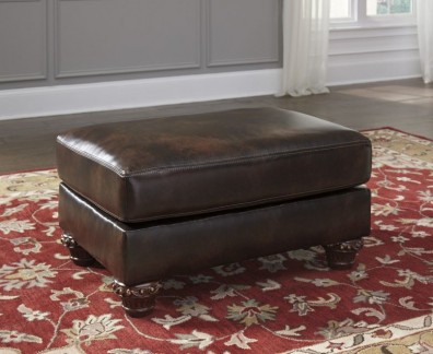 Ashley Vanceton Antique 67402-14. Оттоманка Ashley Vanceton Antique.