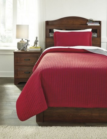 Ashley Twin Coverlet Set Q225011T. Постельное белье Twin Size Ashley Twin Coverlet Set.