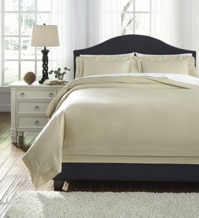 Ashley Chamness Q249013K. Постельное белье King Size Ashley Chamness.
