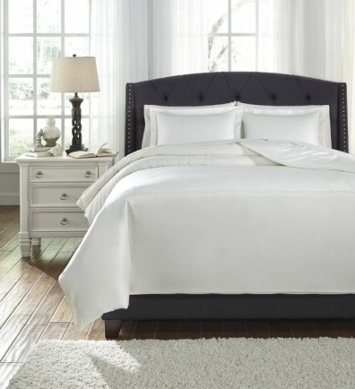 Ashley Barsheba Q259003K. Постельное белье King Size Ashley Barsheba.