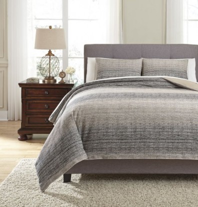Ashley Arturo Q331003K. Постельное белье King Size Ashley Arturo.