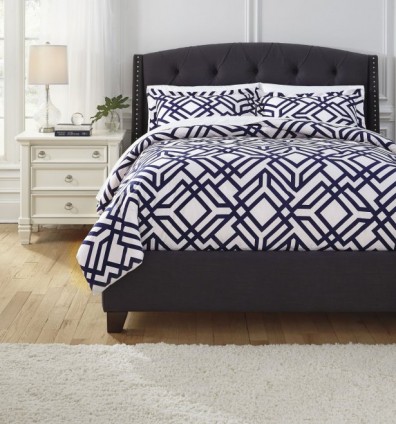 Ashley Imelda Q709003K. Постельное белье King Size Ashley Imelda.