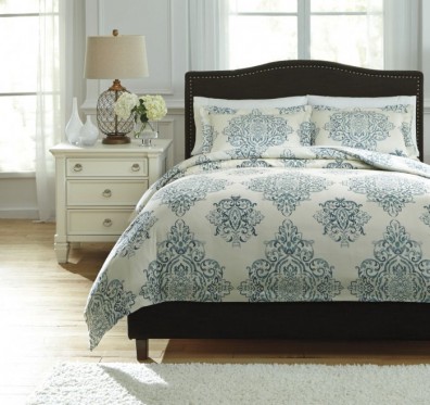 Ashley Fairholm Q728023Q. Постельное белье Queen Size Ashley Fairholm.